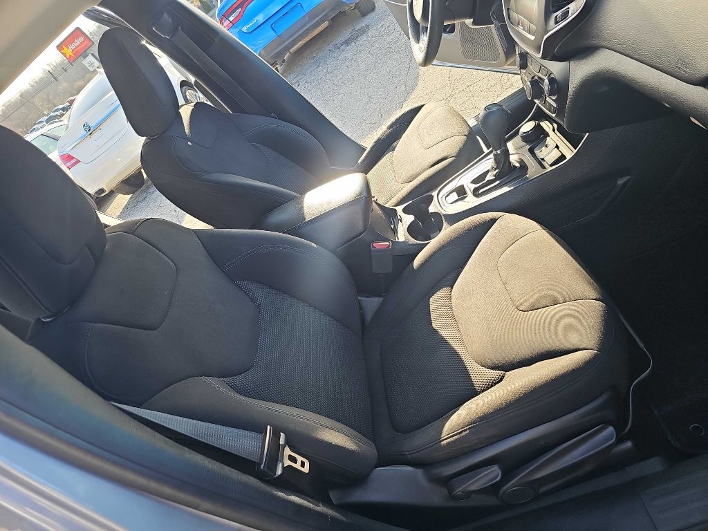 Jeep Cherokee Latitude 4x4 2021