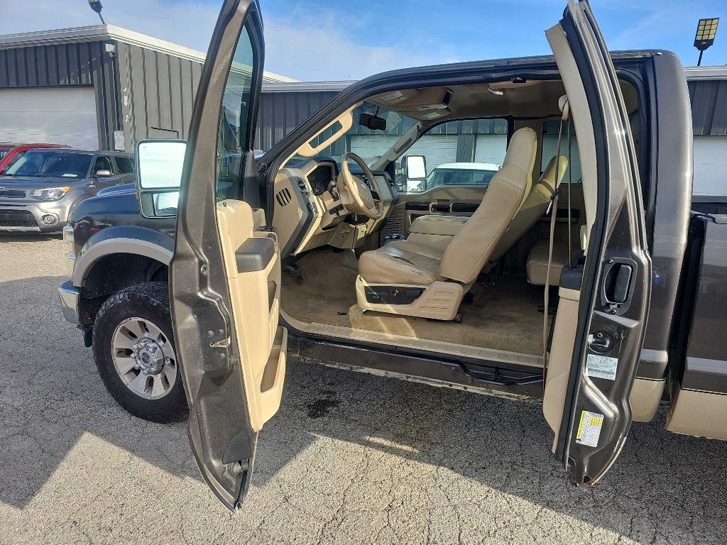 Ford Super Duty F-350 SRW 4WD SuperCab 142" Lariat 2008