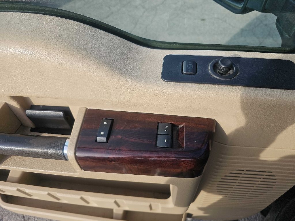 Ford Super Duty F-350 SRW 4WD SuperCab 142" Lariat 2008