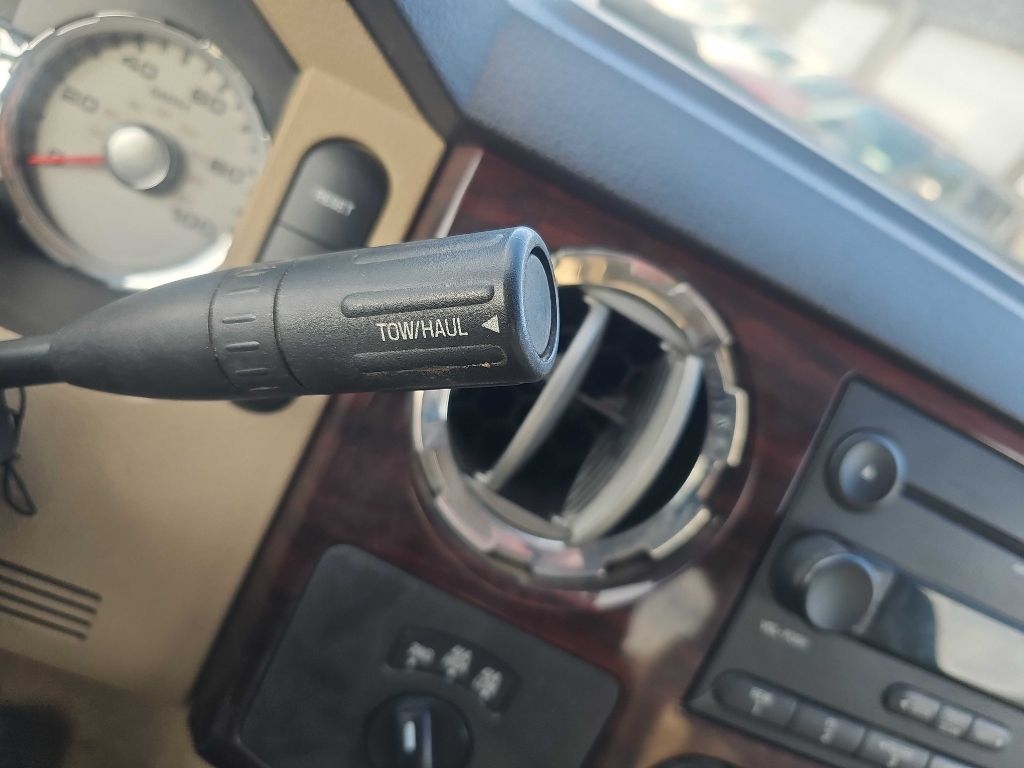 Ford Super Duty F-350 SRW 4WD SuperCab 142" Lariat 2008