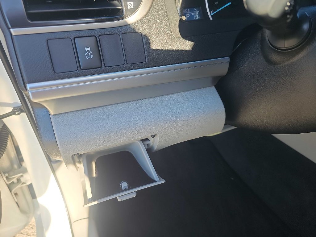 Toyota Camry LE 4D Sedan 2013