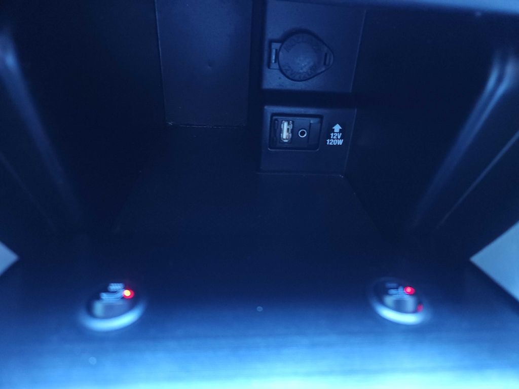 Toyota Camry LE 4D Sedan 2013