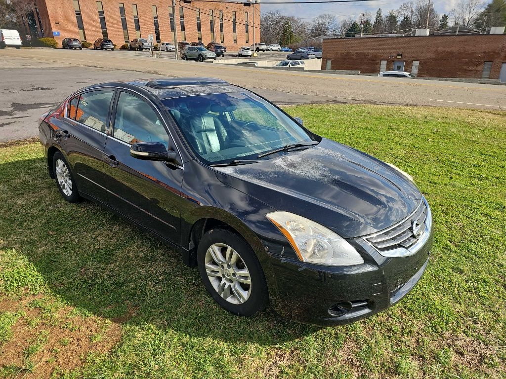 Nissan Altima SL 4D Sedan 2.5 2012