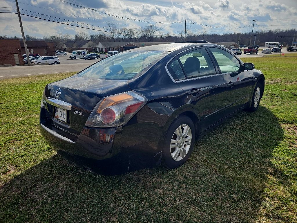 Nissan Altima SL 4D Sedan 2.5 2012