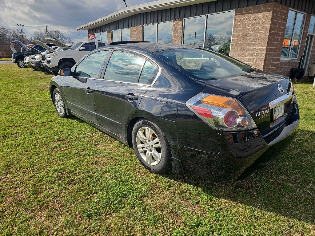 Nissan Altima SL 4D Sedan 2.5 2012