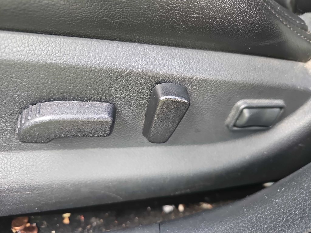 Nissan Altima SL 4D Sedan 2.5 2012