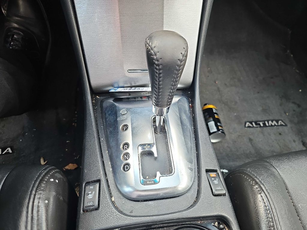 Nissan Altima SL 4D Sedan 2.5 2012