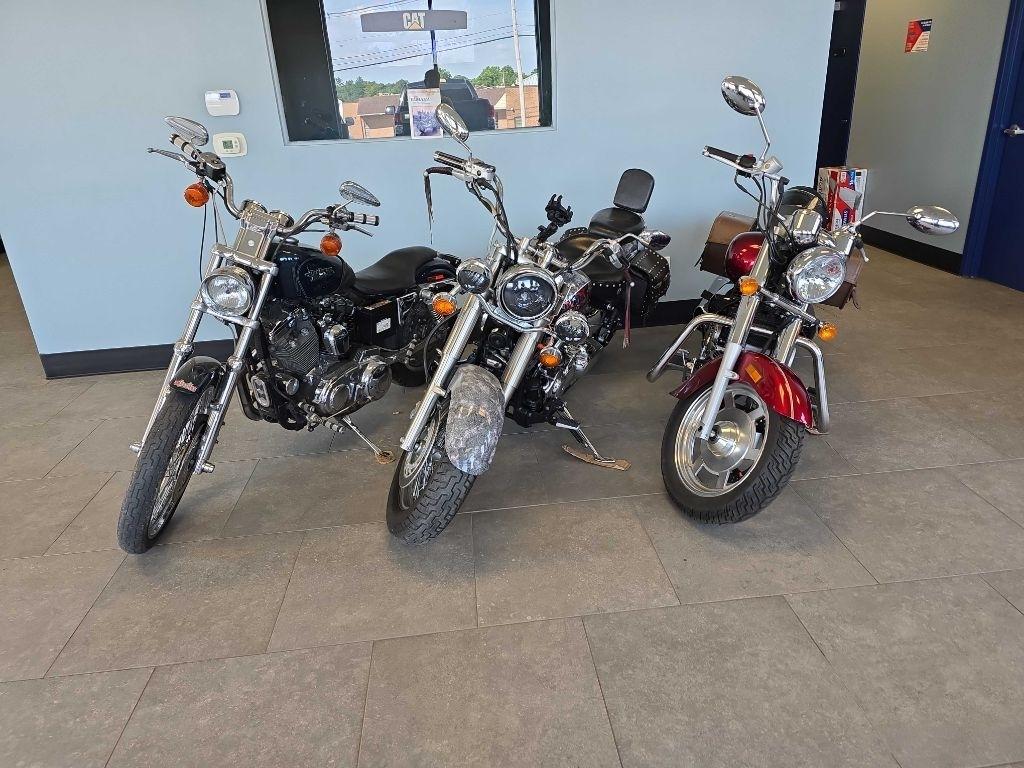 Yamaha XVS11 V-Star Custom  1999