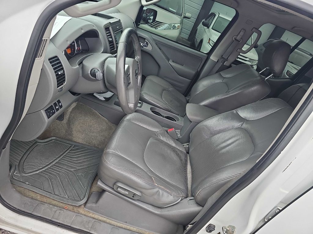 Nissan Frontier Crew Cab 4x4 SL Auto *Ltd Avail* 2017