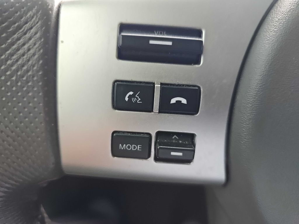 Nissan Frontier Crew Cab 4x4 SL Auto *Ltd Avail* 2017