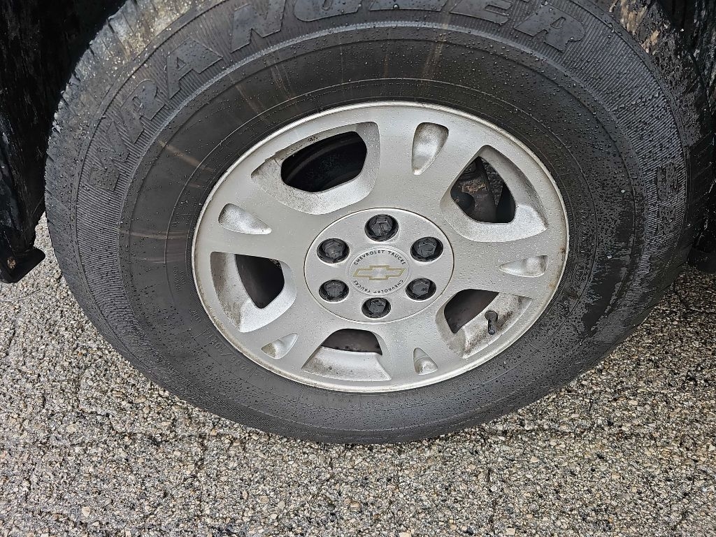 Chevrolet Avalanche  2003