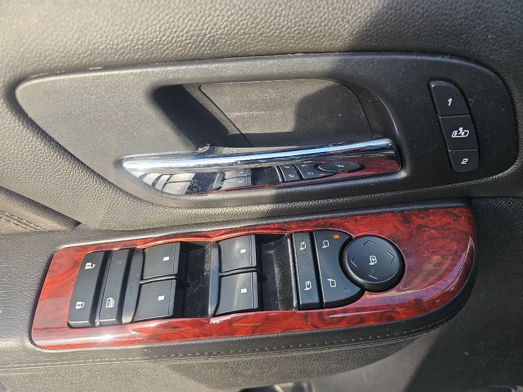 Cadillac Escalade EXT AWD 4dr Luxury 2012