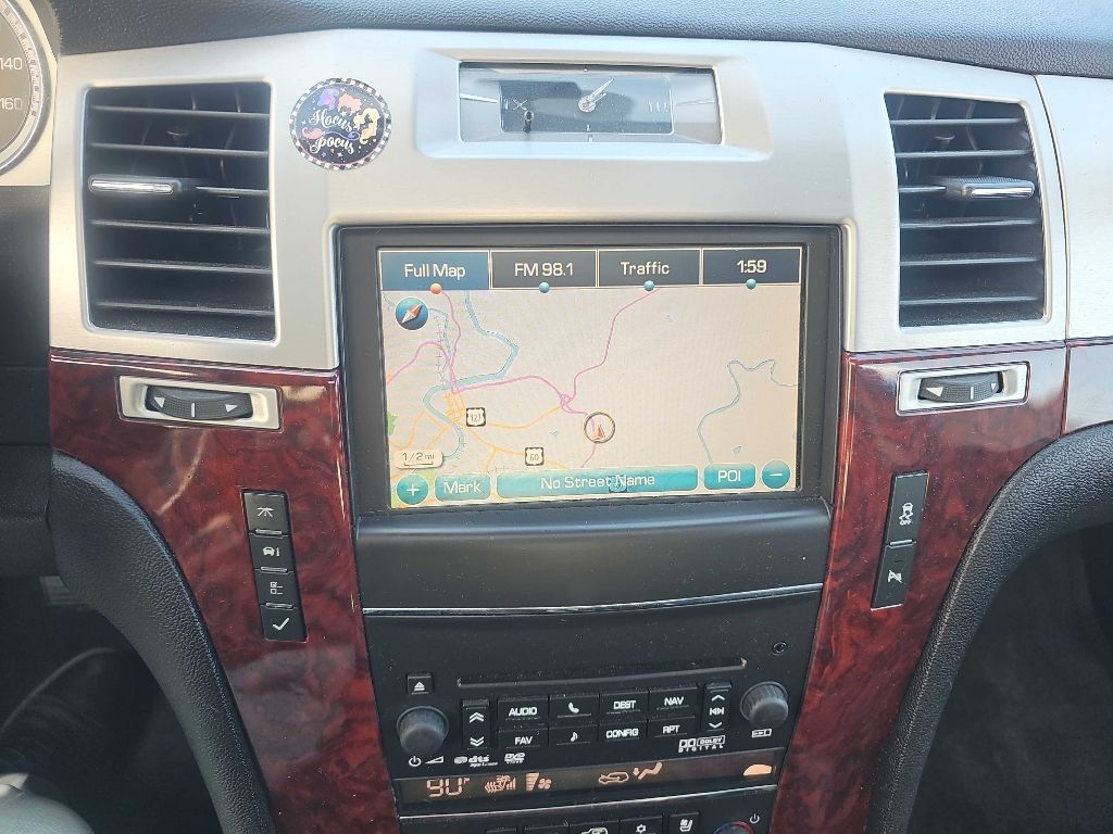 Cadillac Escalade EXT AWD 4dr Luxury 2012