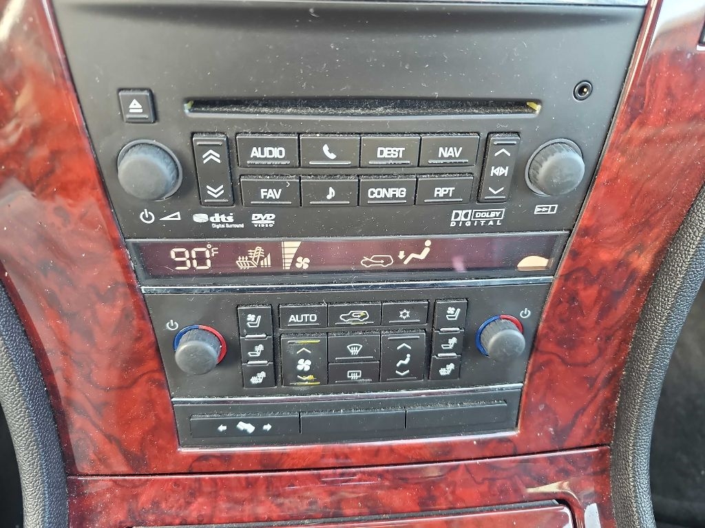 Cadillac Escalade EXT AWD 4dr Luxury 2012