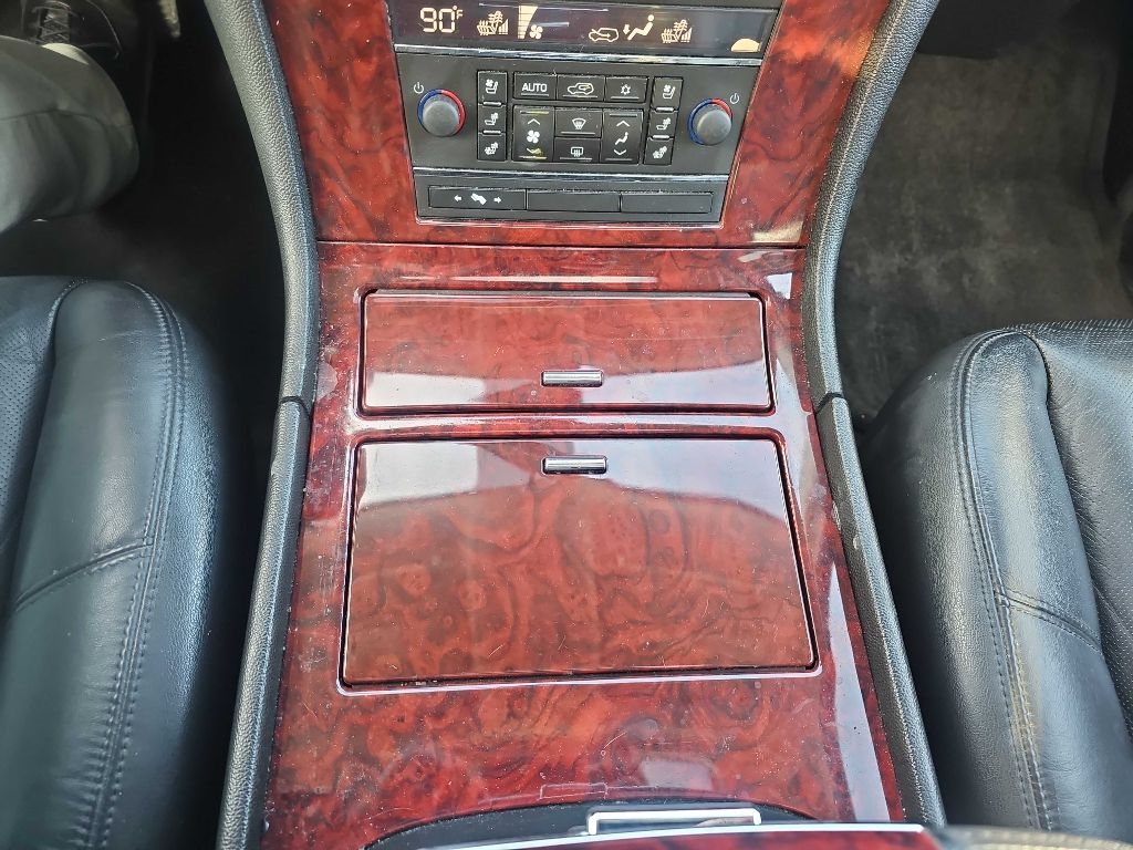 Cadillac Escalade EXT AWD 4dr Luxury 2012