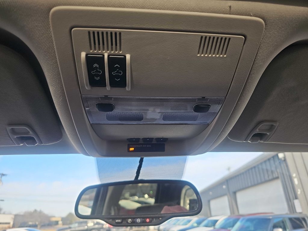 Cadillac Escalade EXT AWD 4dr Luxury 2012