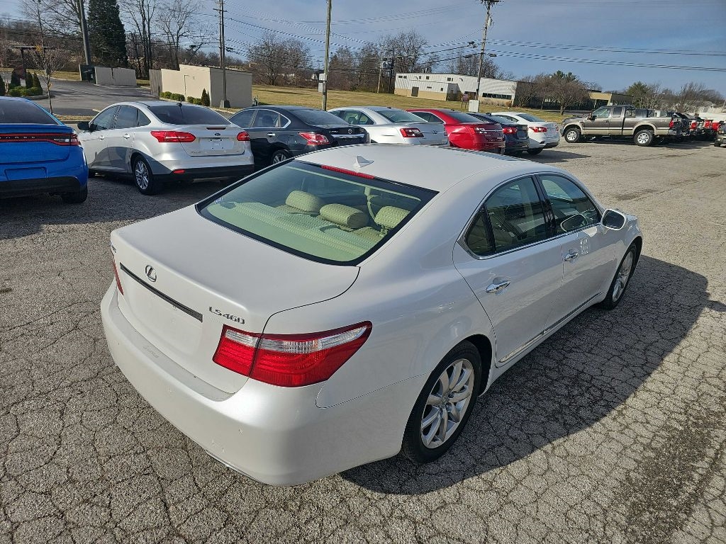 Lexus LS 460 Luxury Sedan 2008