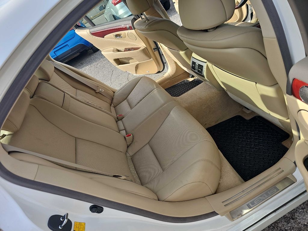 Lexus LS 460 Luxury Sedan 2008