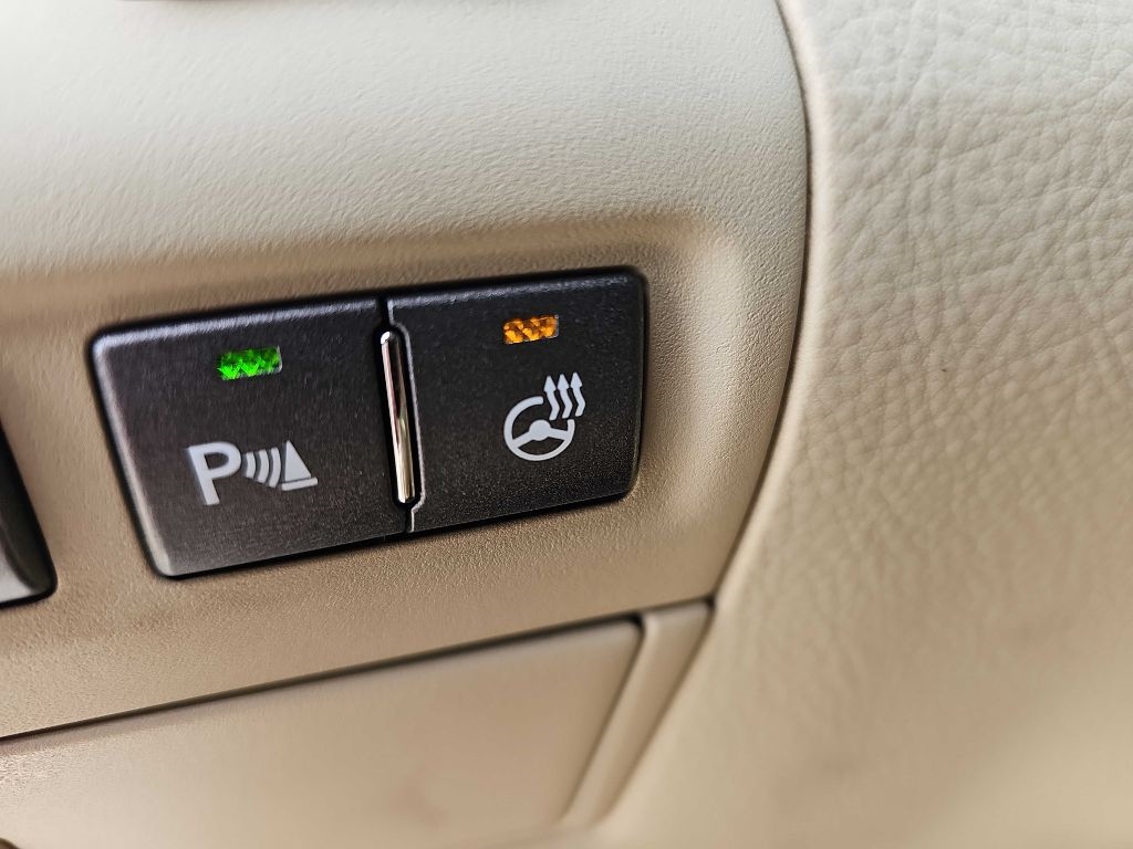 Lexus LS 460 Luxury Sedan 2008