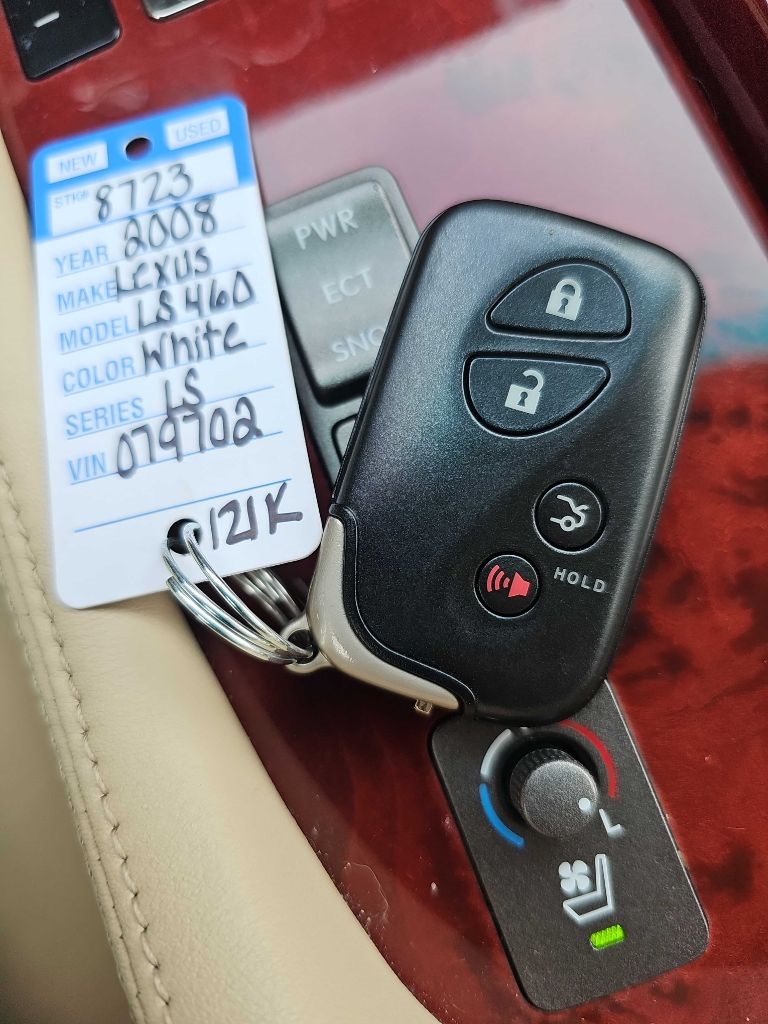 Lexus LS 460 Luxury Sedan 2008