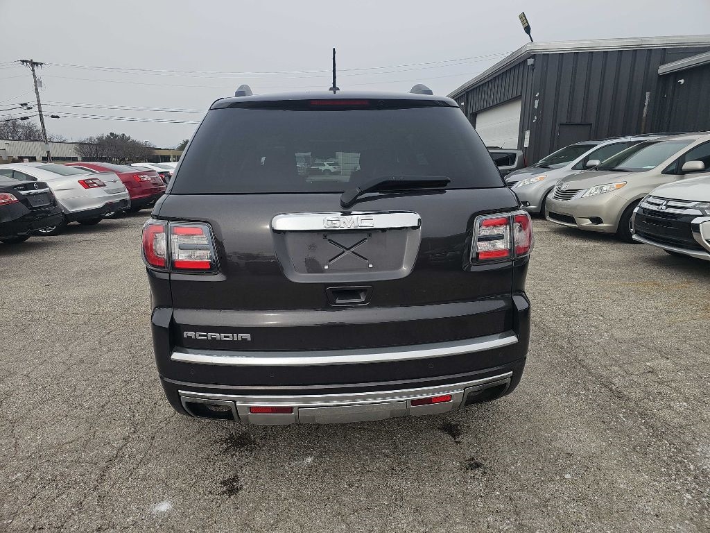 GMC Acadia FWD 4dr Denali 2016
