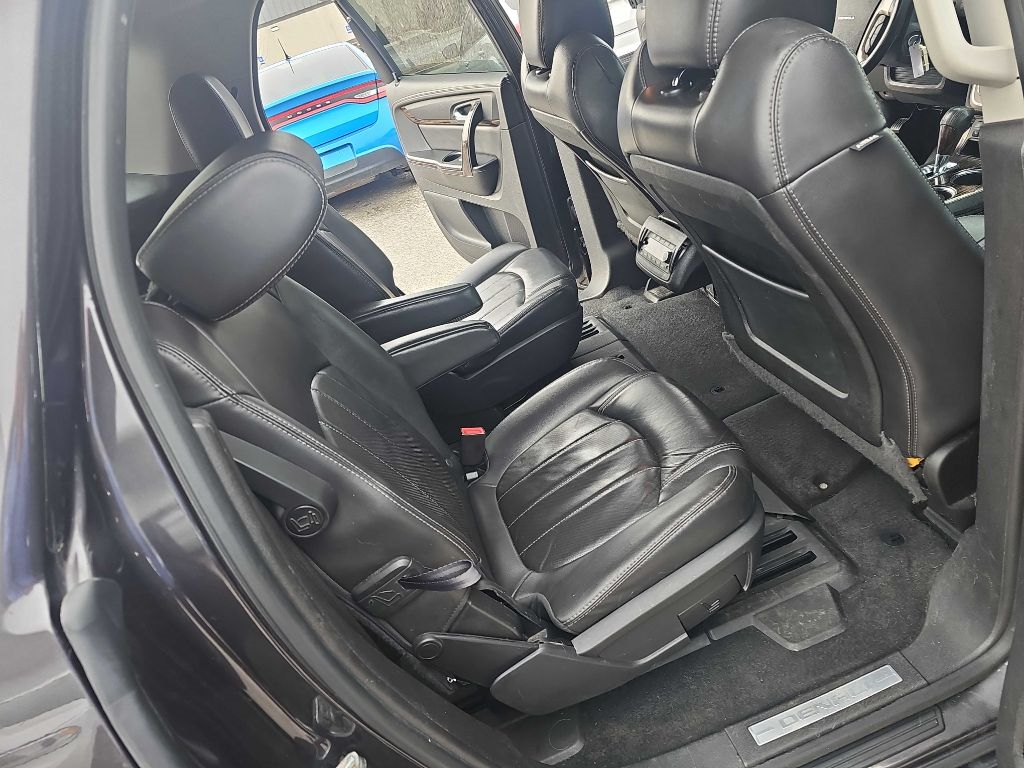 GMC Acadia FWD 4dr Denali 2016