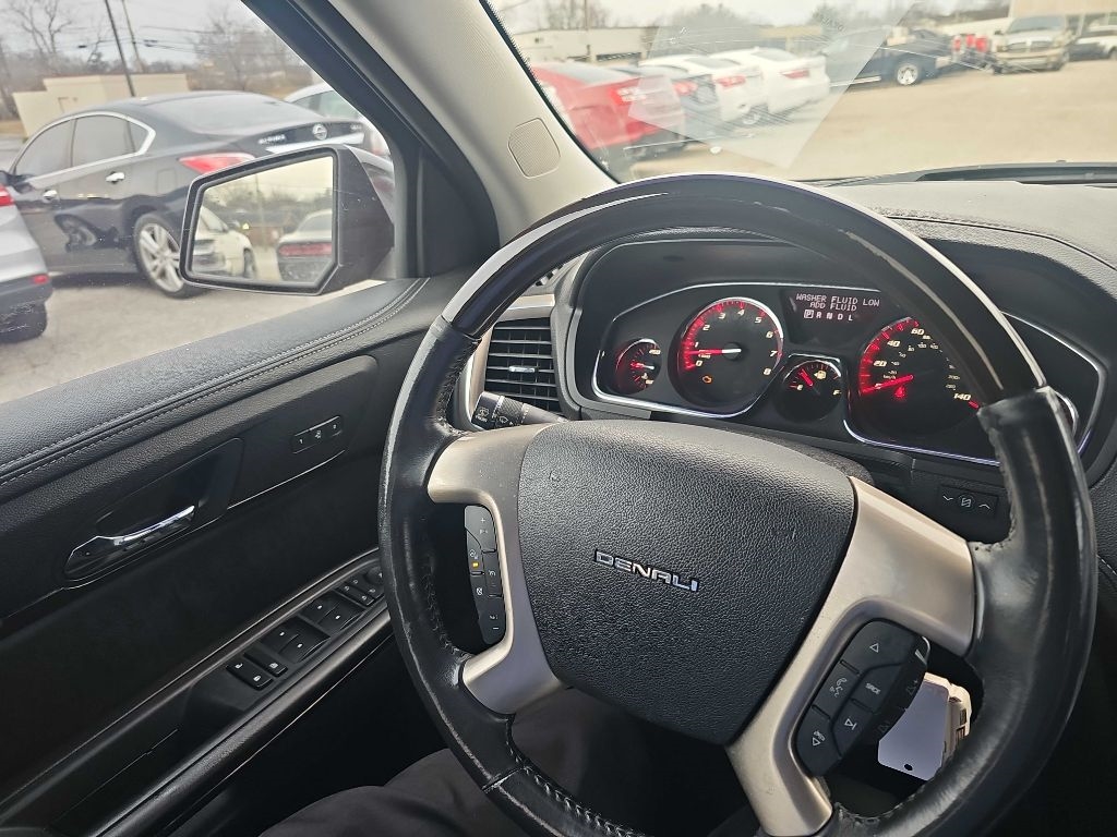 GMC Acadia FWD 4dr Denali 2016