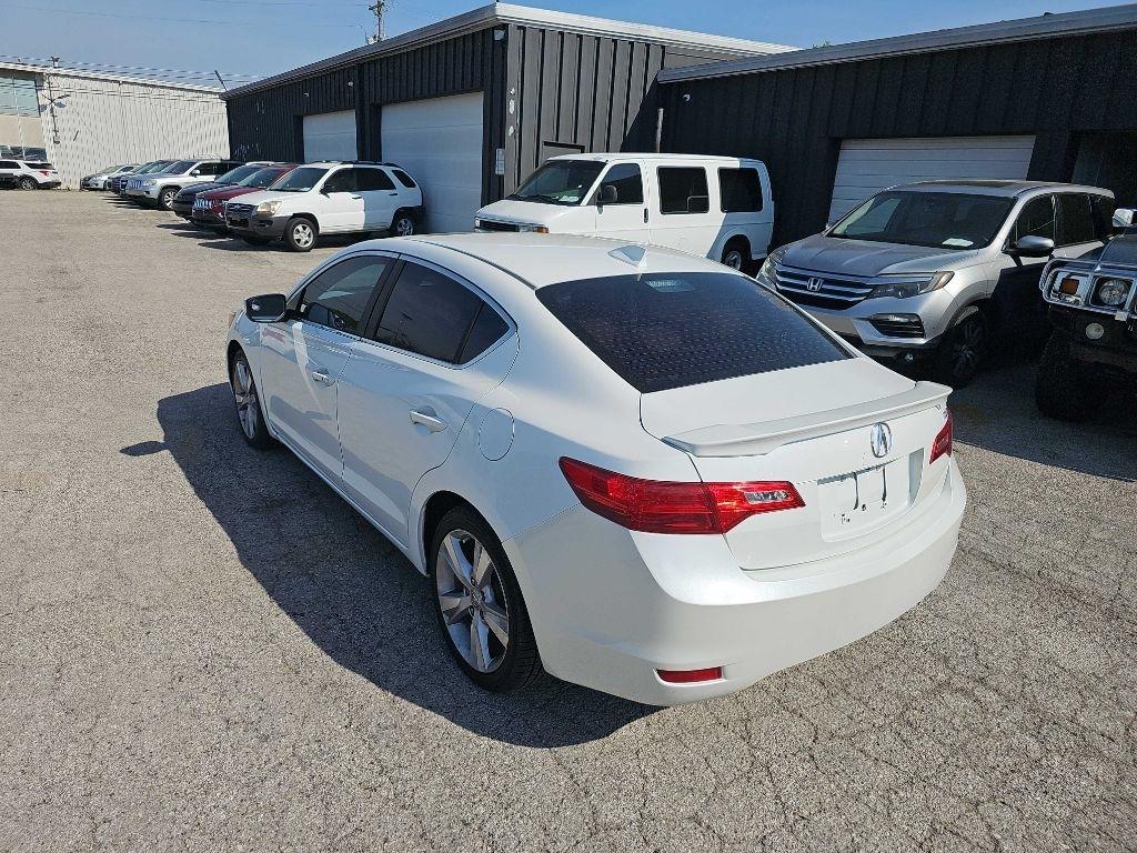 Acura ILX 4dr Sdn 2.0L Premium Pkg 2015