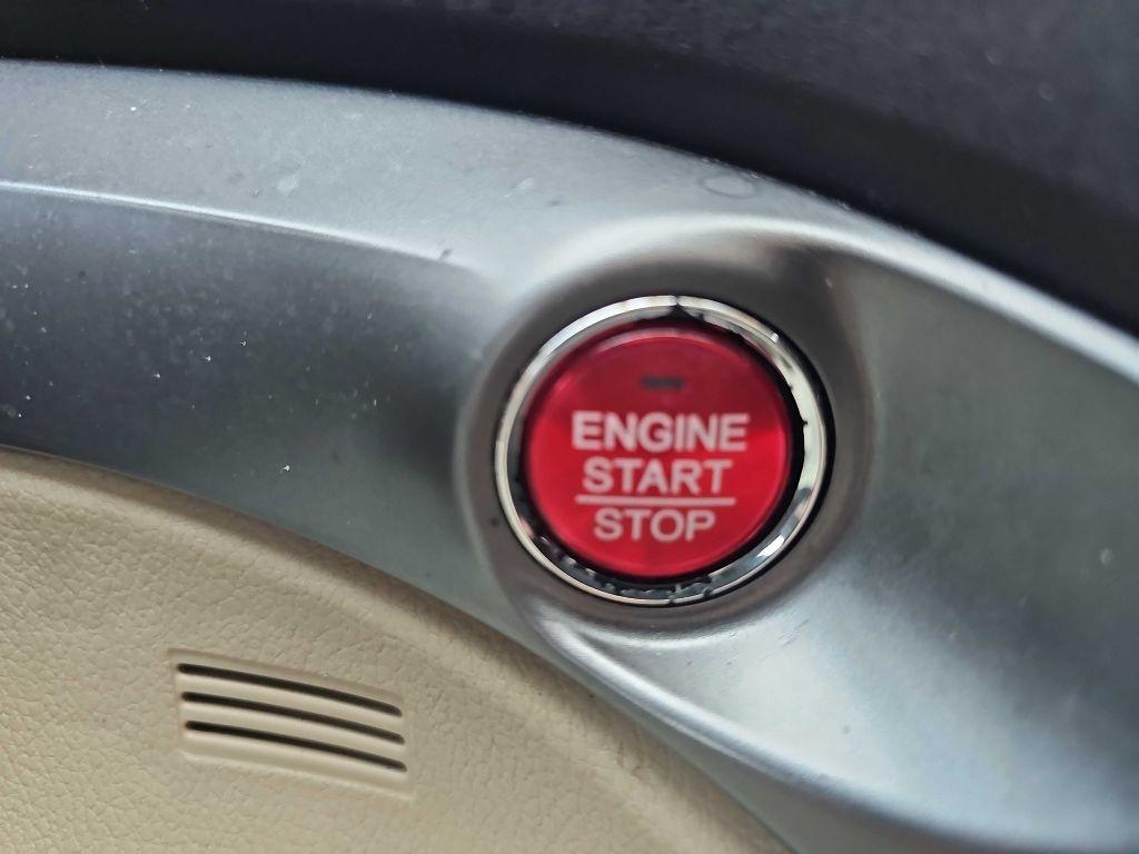 Acura ILX 4dr Sdn 2.0L Premium Pkg 2015