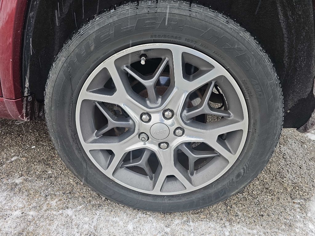 Jeep Grand Cherokee Overland 4D SUV 4WD 2019