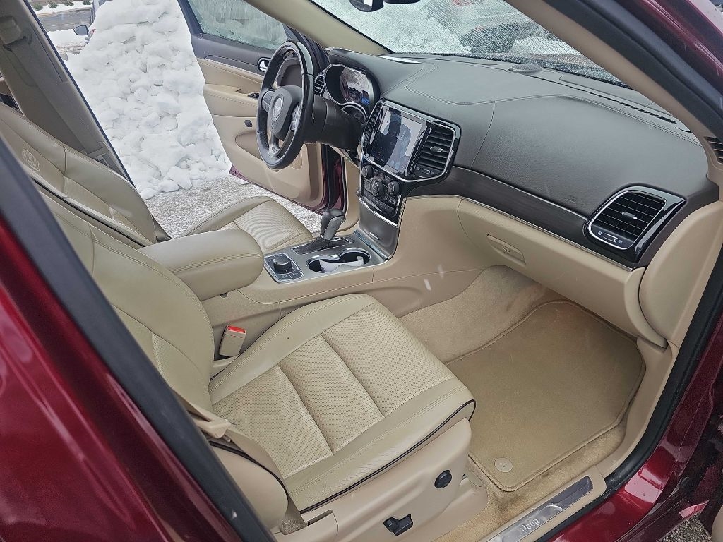 Jeep Grand Cherokee Overland 4D SUV 4WD 2019