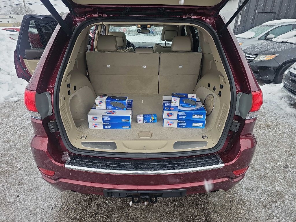 Jeep Grand Cherokee Overland 4D SUV 4WD 2019