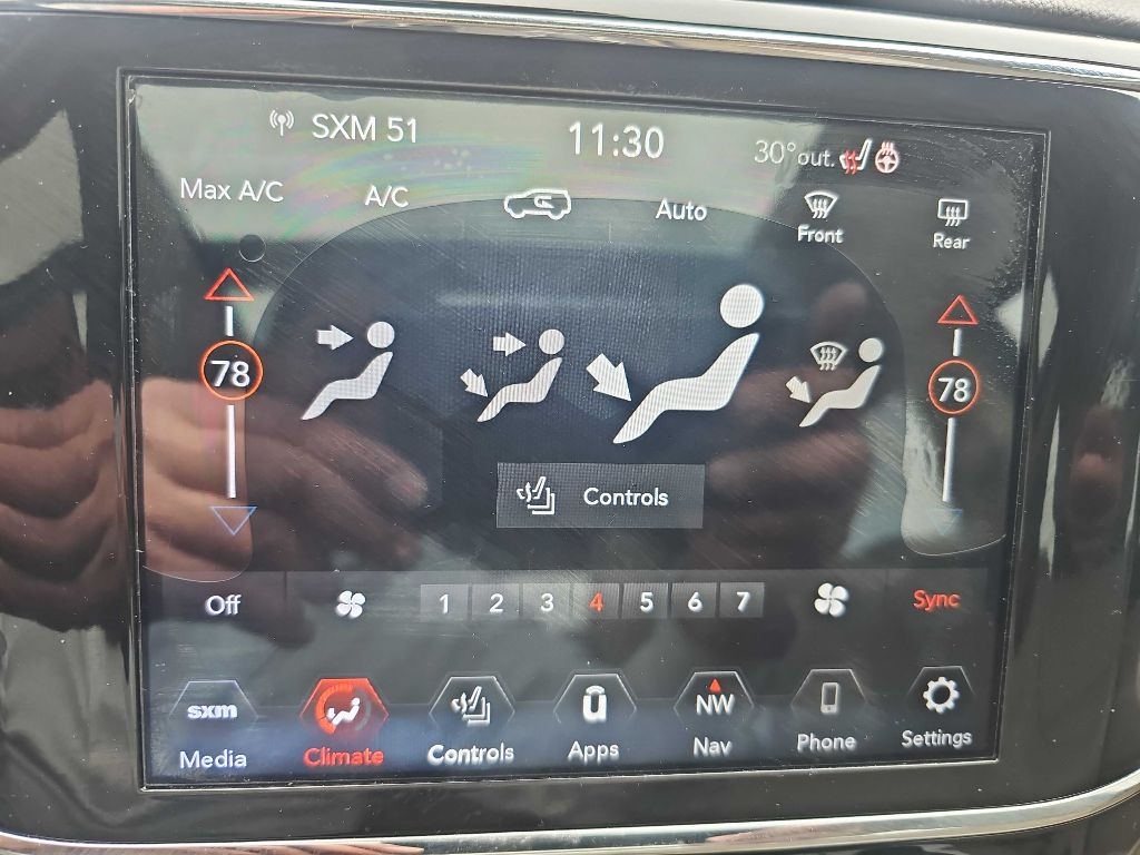 Jeep Grand Cherokee Overland 4D SUV 4WD 2019