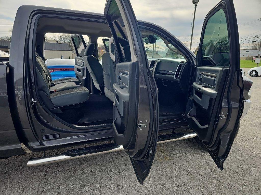 RAM 2500 Big Horn 4x4 Crew Cab 6'4" Box 2018