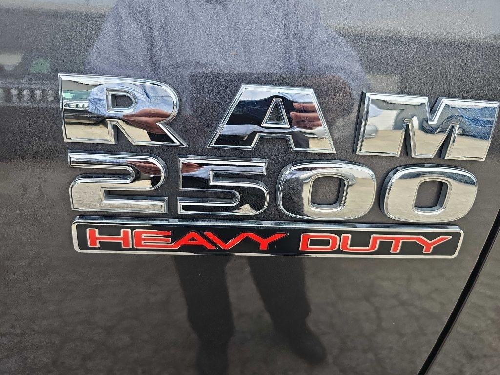 RAM 2500 Big Horn 4x4 Crew Cab 6'4" Box 2018