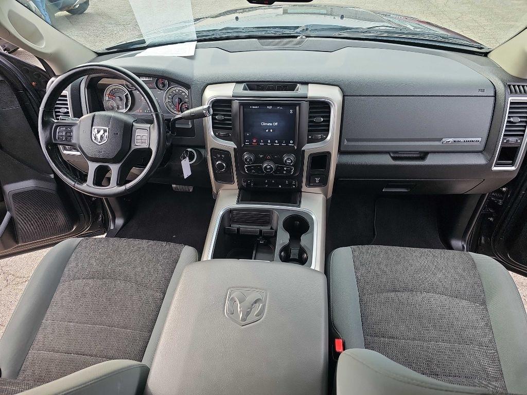 RAM 2500 Big Horn 4x4 Crew Cab 6'4" Box 2018