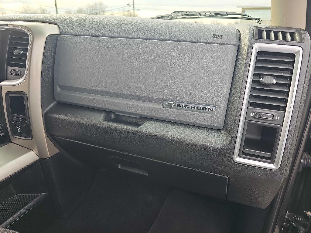 RAM 2500 Big Horn 4x4 Crew Cab 6'4" Box 2018