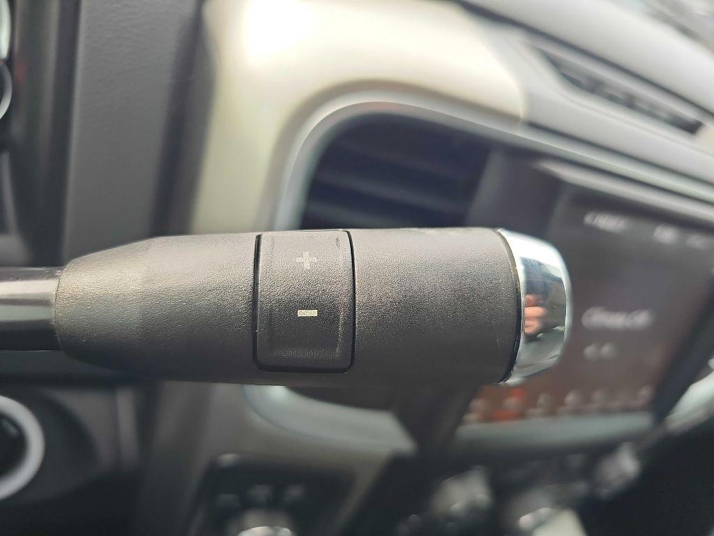 RAM 2500 Big Horn 4x4 Crew Cab 6'4" Box 2018