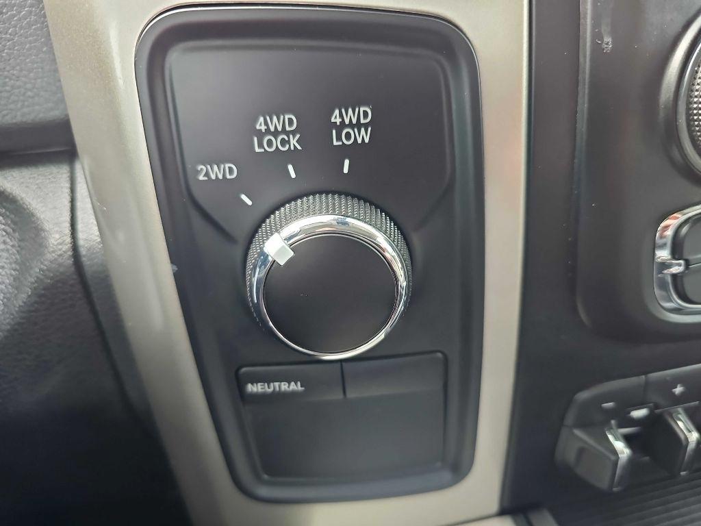 RAM 2500 Big Horn 4x4 Crew Cab 6'4" Box 2018