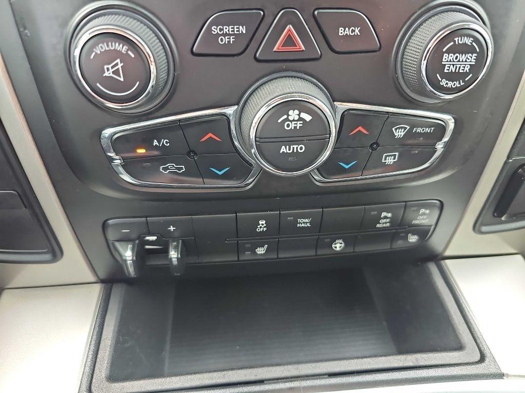 RAM 2500 Big Horn 4x4 Crew Cab 6'4" Box 2018