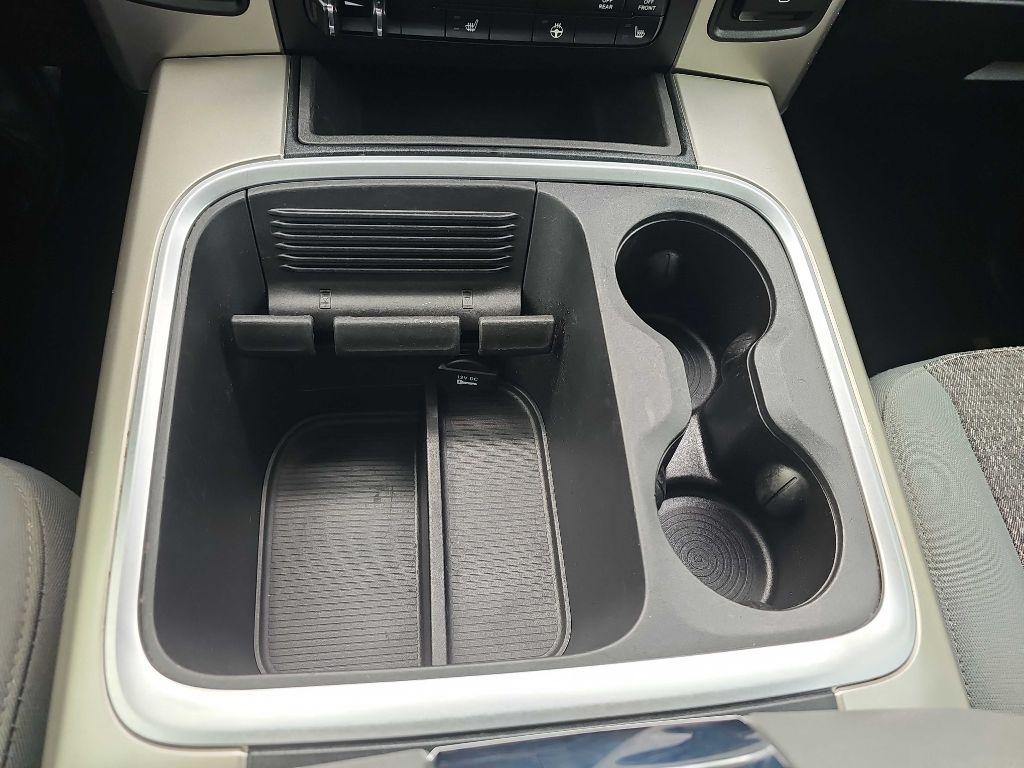 RAM 2500 Big Horn 4x4 Crew Cab 6'4" Box 2018