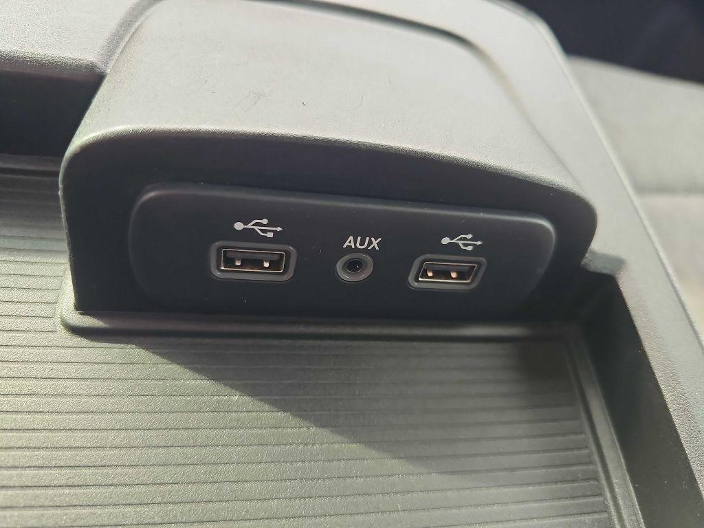 RAM 2500 Big Horn 4x4 Crew Cab 6'4" Box 2018