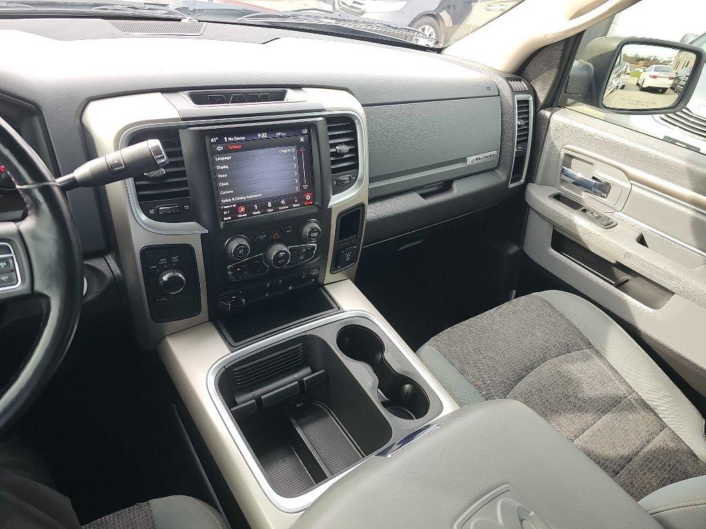 RAM 2500 Big Horn 4x4 Crew Cab 6'4" Box 2018