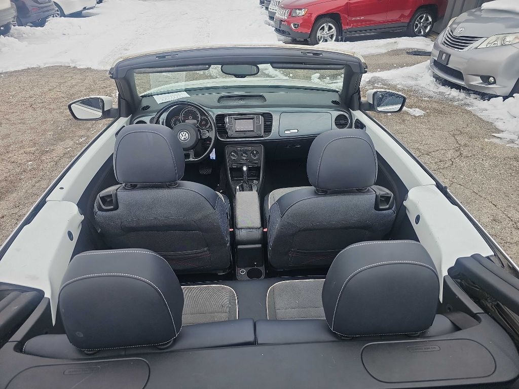 Volkswagen Beetle Convertible 2dr Auto 1.8T Denim 2016
