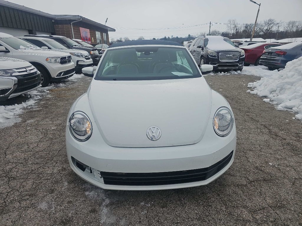 Volkswagen Beetle Convertible 2dr Auto 1.8T Denim 2016