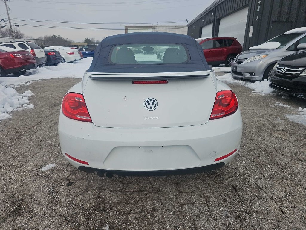 Volkswagen Beetle Convertible 2dr Auto 1.8T Denim 2016