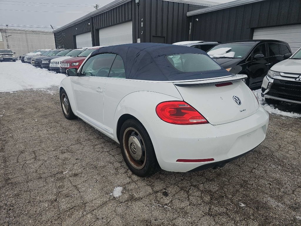 Volkswagen Beetle Convertible 2dr Auto 1.8T Denim 2016