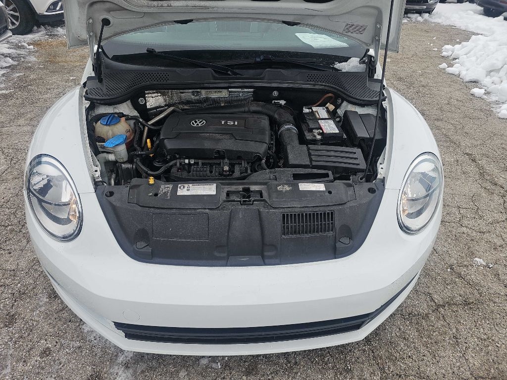 Volkswagen Beetle Convertible 2dr Auto 1.8T Denim 2016