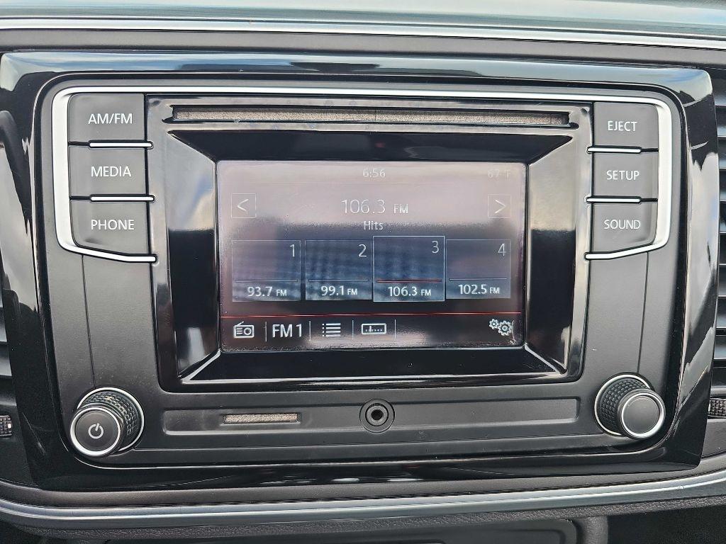 Volkswagen Beetle Convertible 2dr Auto 1.8T Denim 2016