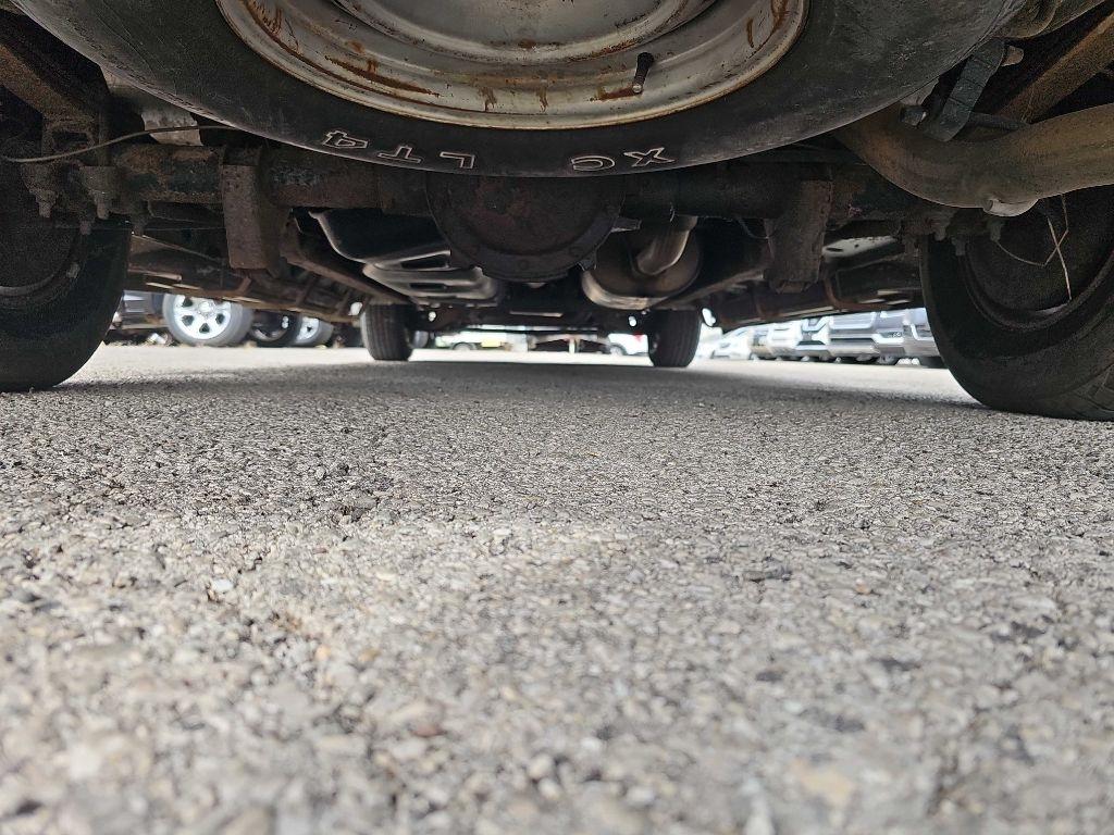 Chevrolet Express Cargo Van 1500 135" WB YF7 Upfitter 2001